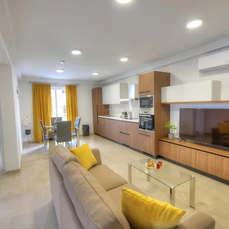 Apartment Spacious And Tastefully Furnished 2 Bedroom Ddif1-3 Gzira