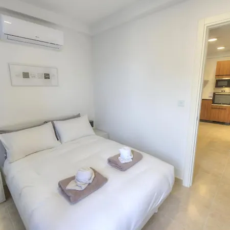 Spacious And Tastefully Furnished 2 Bedroom Ddif1-3 Gzira