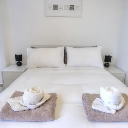 Apartman Spacious And Tastefully Furnished 2 Bedroom Ddif1-3